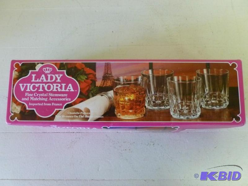 lot 232 image: Lady Victoria set of four crystal g...