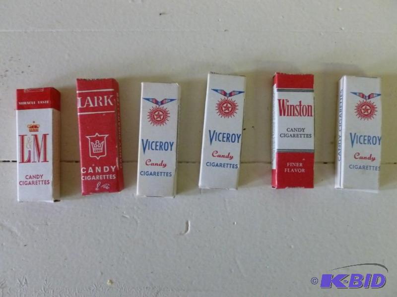 lot 251 image: Lot of six collectible candy cigare...