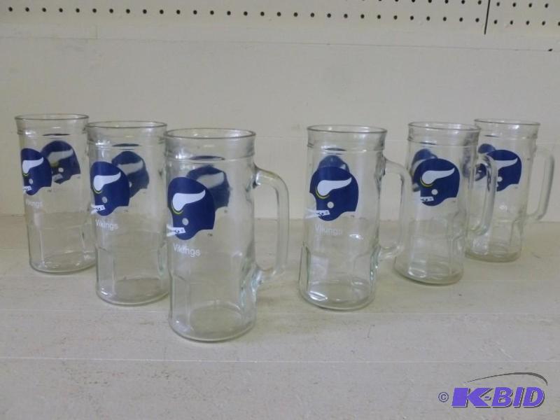 lot 266 image: Lot of six large Minnesota Vikings ...