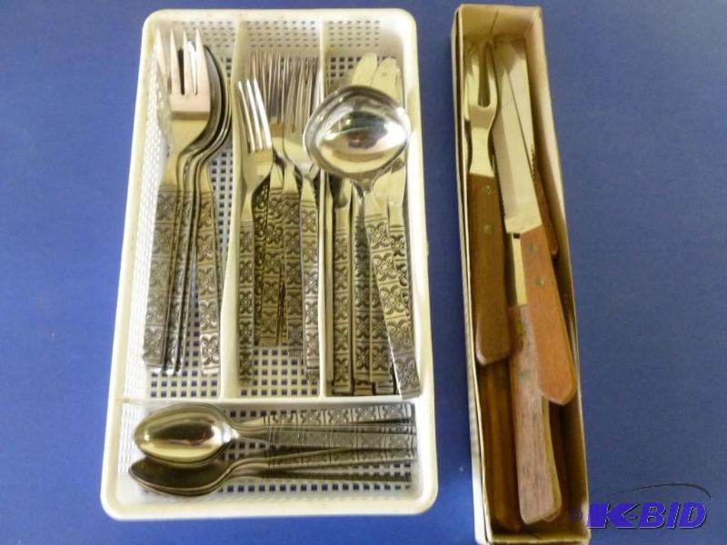 lot 288 image: This lot consists of a 45 piece set...