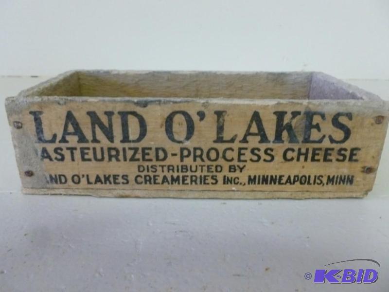 lot 30 image: Vintage Land O Lakes wooden cheese ...