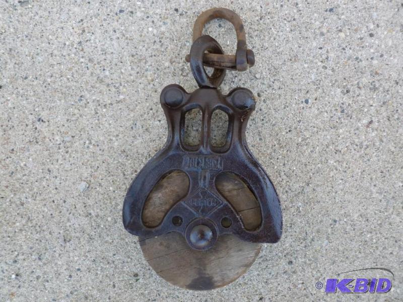 lot 36 image: Antique Porter H131 iron bodied and...
