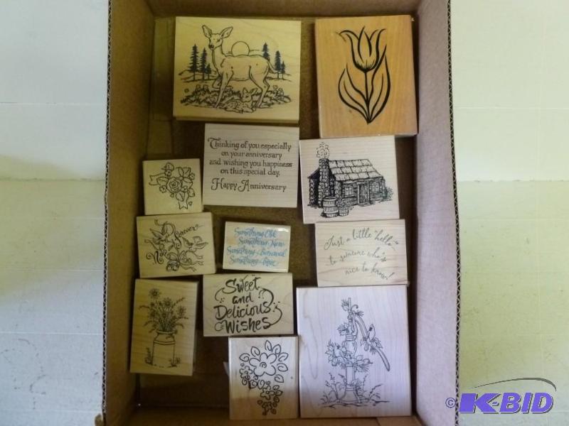 lot 367 image: Lot of 12 wooden bodied and rubber ...