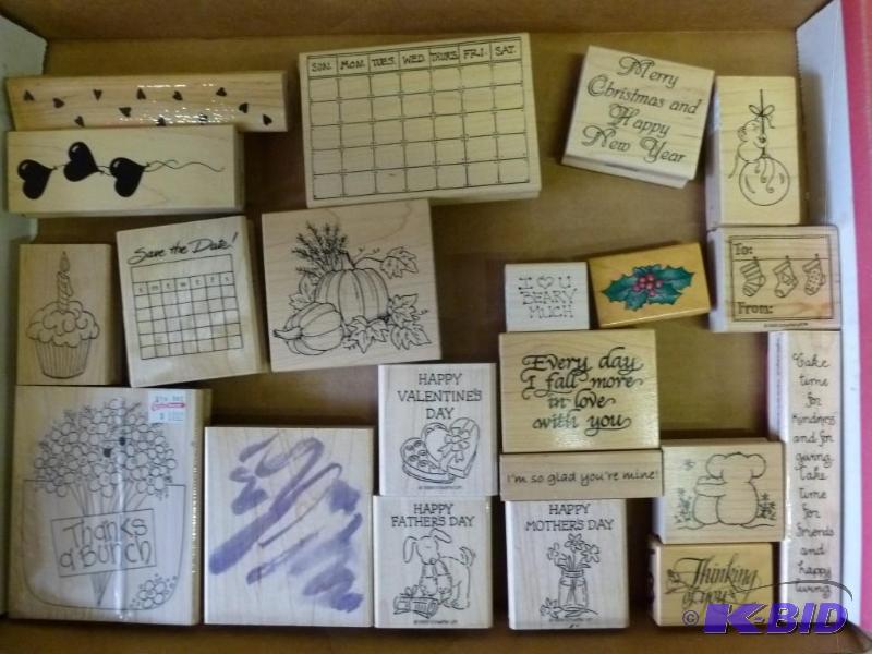 lot 369 image: Lot of 21 wooden bodied and rubber ...
