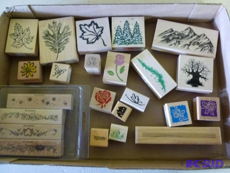 lot 370 image: Lot of 23 wooden bodied and rubber ...