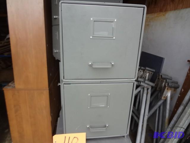 lot 110 image: (4) Stacking Files...