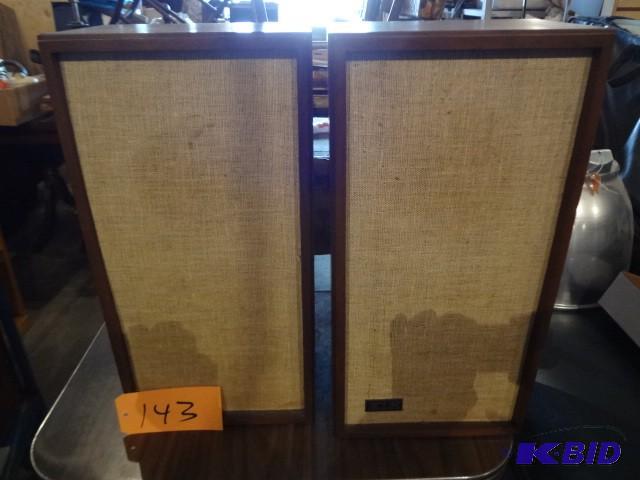 lot 143 image: KLH Reasearch Speakers...