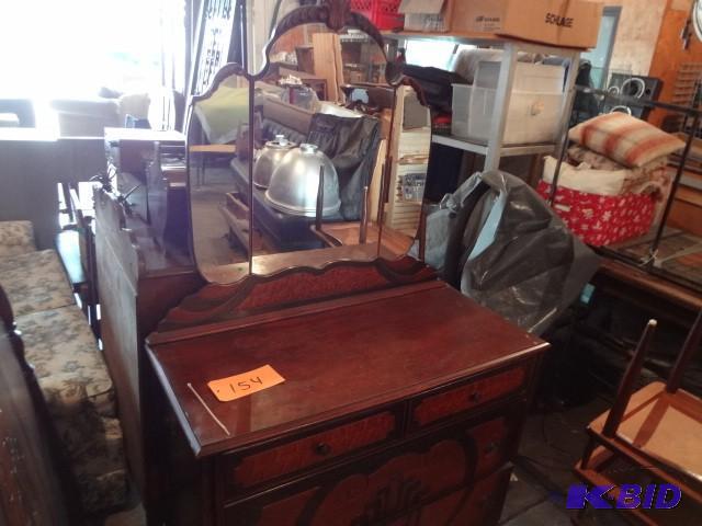 lot 154 image: Matching Bureau wVery Nice Mirror...