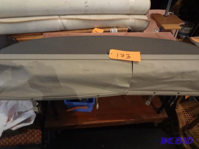 lot 173 image: Rear Cargo Cover from 1999 Lexus RX...