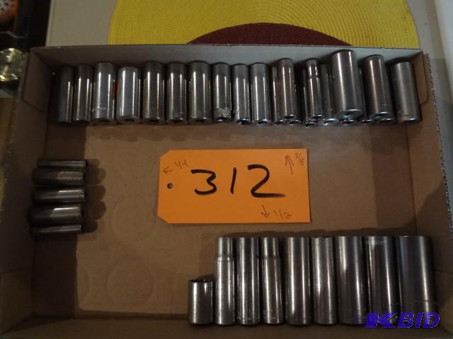 lot 312 image: Sockets, deep, some 12, 38, 14...