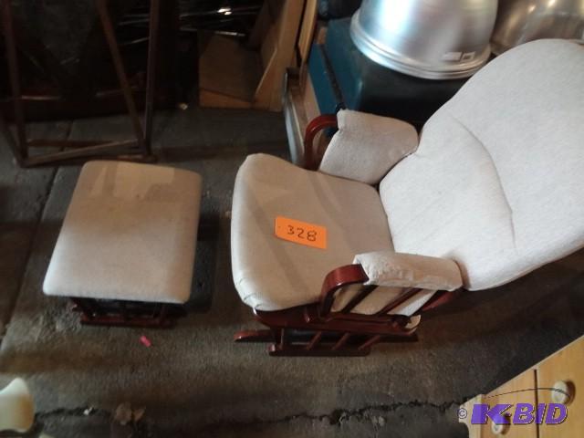 lot 328 image: Nice glider wfoot stool...