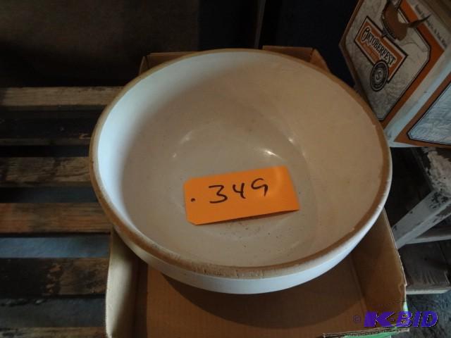 lot 349 image: Huge Redwing bowl...