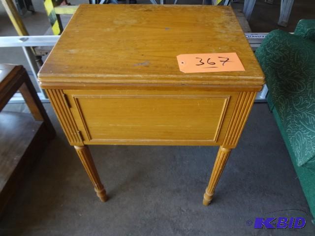 lot 367 image: Blond sewing cabinet, no machine...