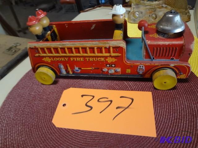 lot 397 image: Old wood pull toy, great shape...