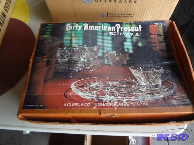 lot 486 image: Glass,70s...