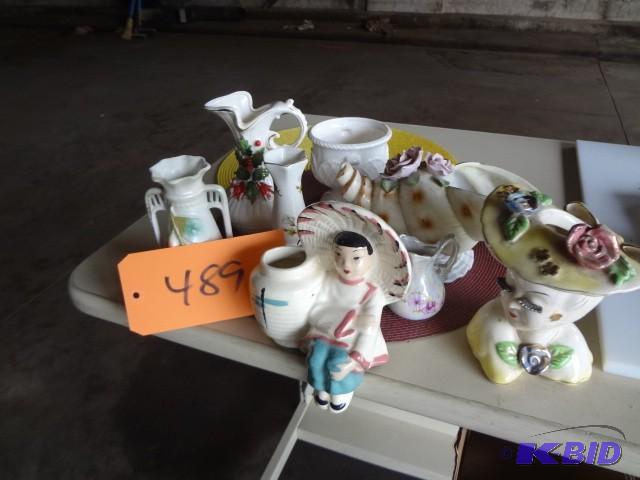 lot 489 image: Porcelains...