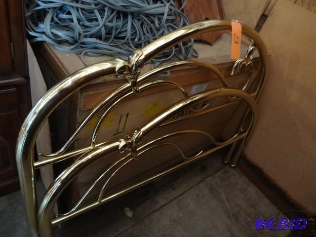 lot 8 image: Unique Brass Bed HeadFoot, cool...