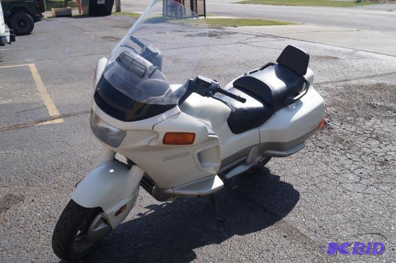 Year 1989 Make Honda Model PC800...