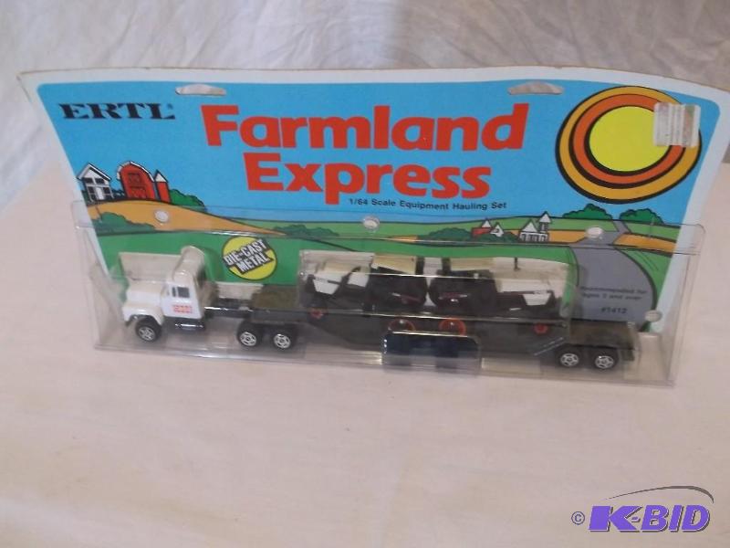 ERTL FARM LAND EXPRESS appears new ...