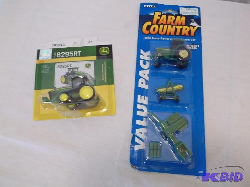 DIE CAST farm country John Deere tr...