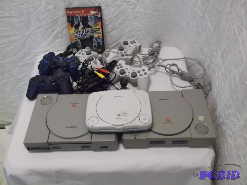 Lot with 1 PS one and 2 Sony Play S...
