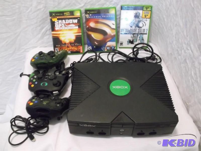 XBOX game system comes with 3 games...