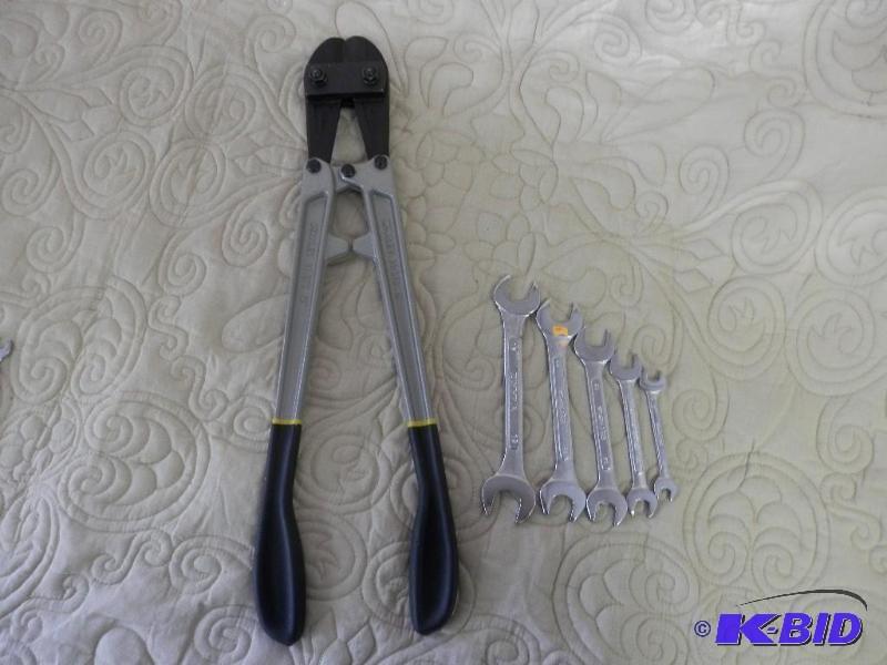 Stanley 18&quot bolt cutter and Ol...