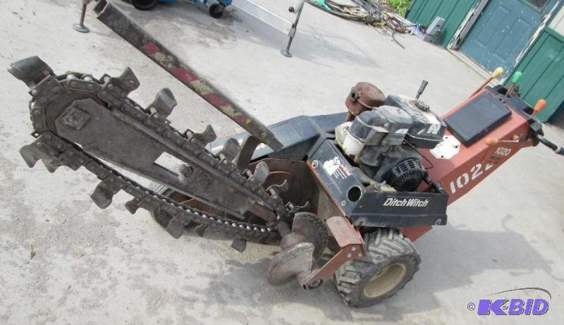 Ditch Witch trencher, 1020 36 inch...