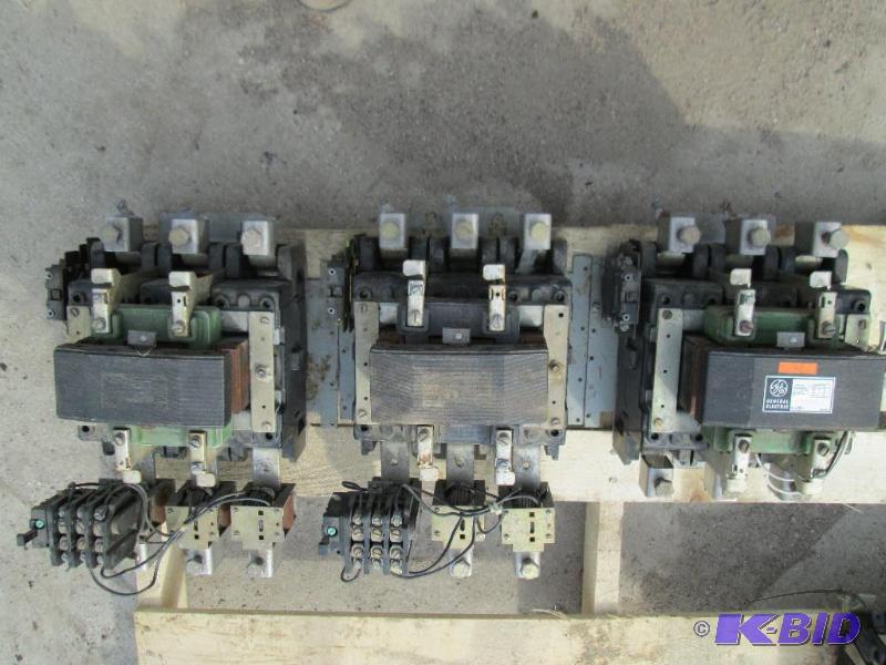 Lot of 3 General Electric contactor...