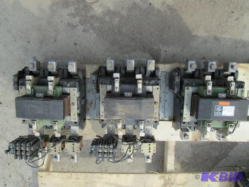 Lot of 3 General Electric contactor...