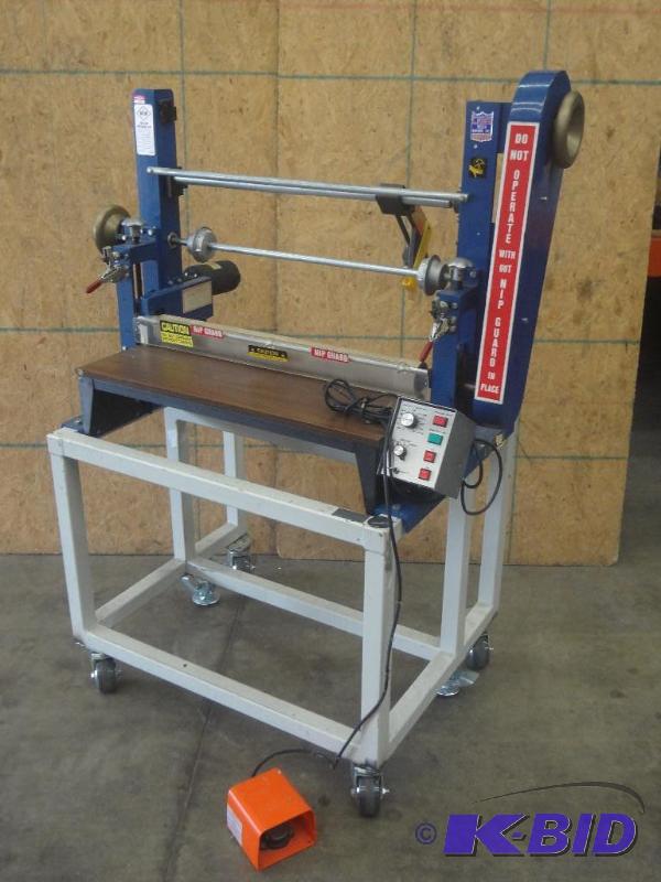 lot 26 image: Wesco F-30-J Commercial Rolling Shr...