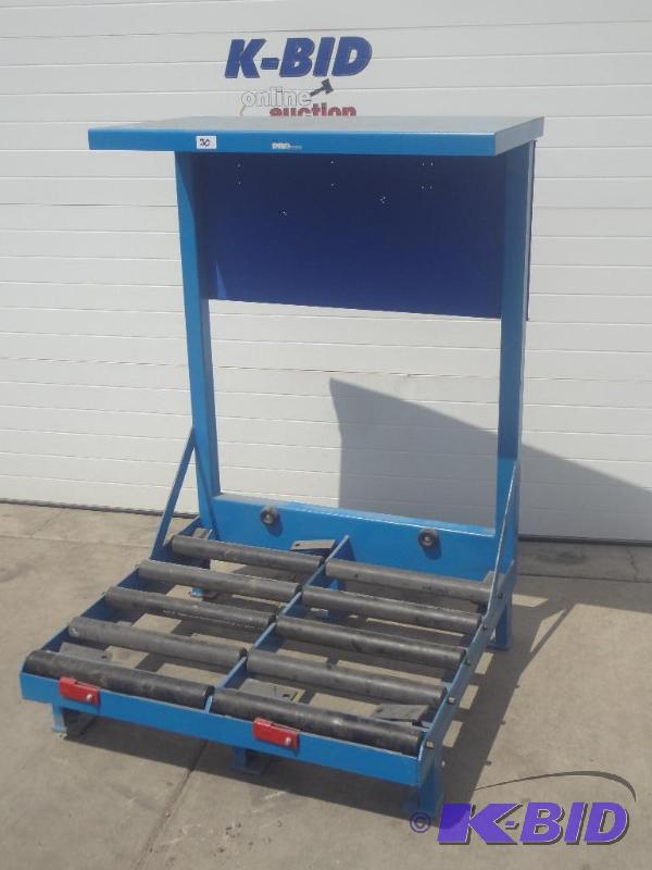 lot 28 image: EnerSys Pro Series Industrial Heavy...