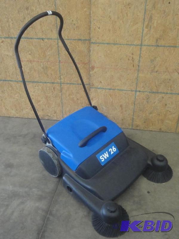 lot 4 image: Advance SW26 Commercial Floor Sweep...