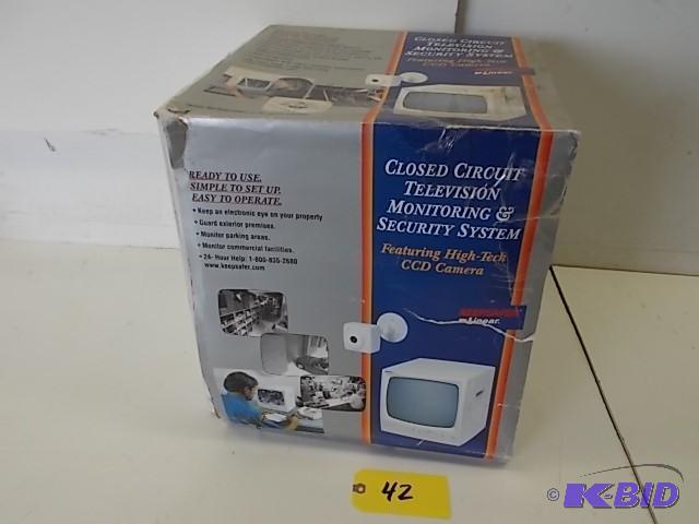 lot 42 image: Linear KeepSafer Closed Circuit Tel...