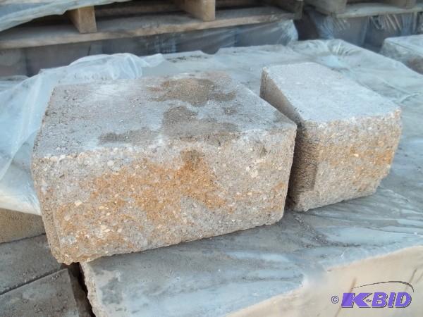 TAN  GRAY FREE STANDING RETAINING ...