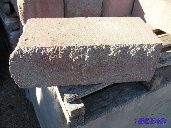 FREE STANDING WALL COLUMN BLOCK RED...