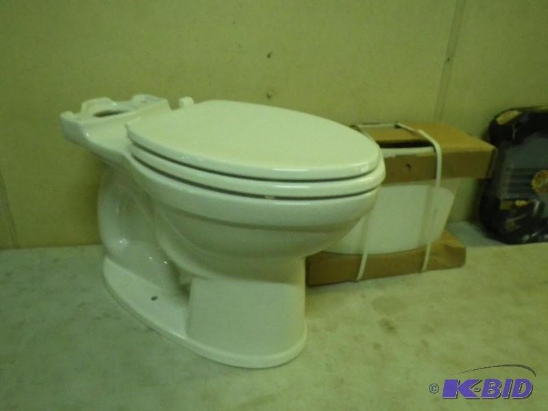 New American Standard toilet with t...