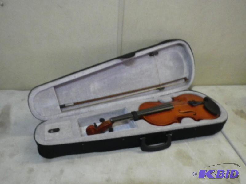 Violin...