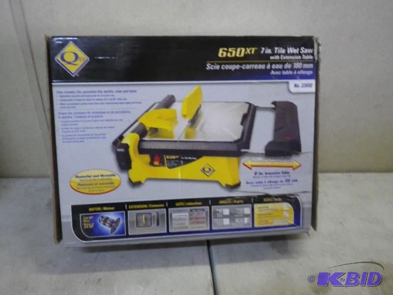 650 Xt tile saw...