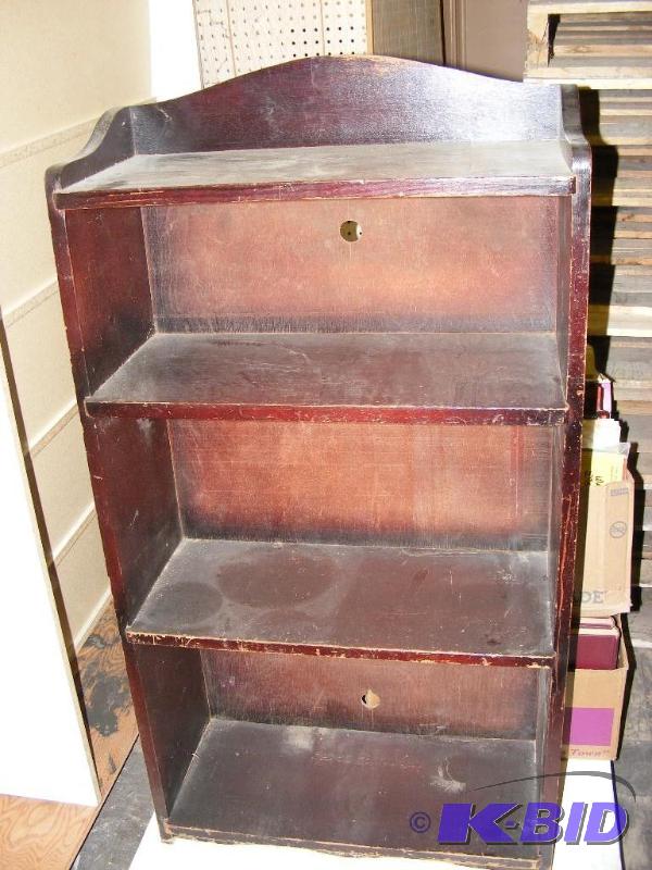 lot 41 image: Vintage Bookcaseshelves...