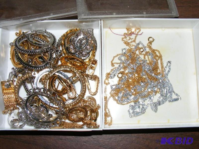 lot 54 image: jewelry making supplies, chain and ...