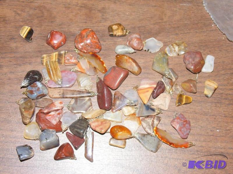 lot 55 image: lot of polished rocks, some of them...