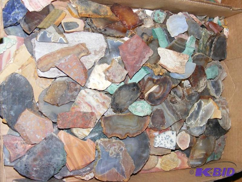 lot 61 image: Flat of cut rock slabs, variety...