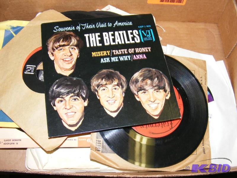 lot 75 image: Box of misc records...