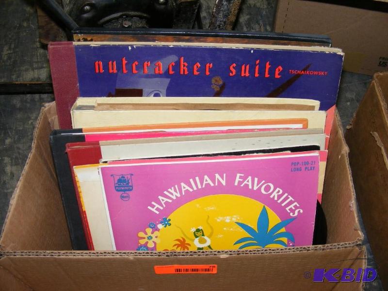 lot 78 image: Box of misc Records...