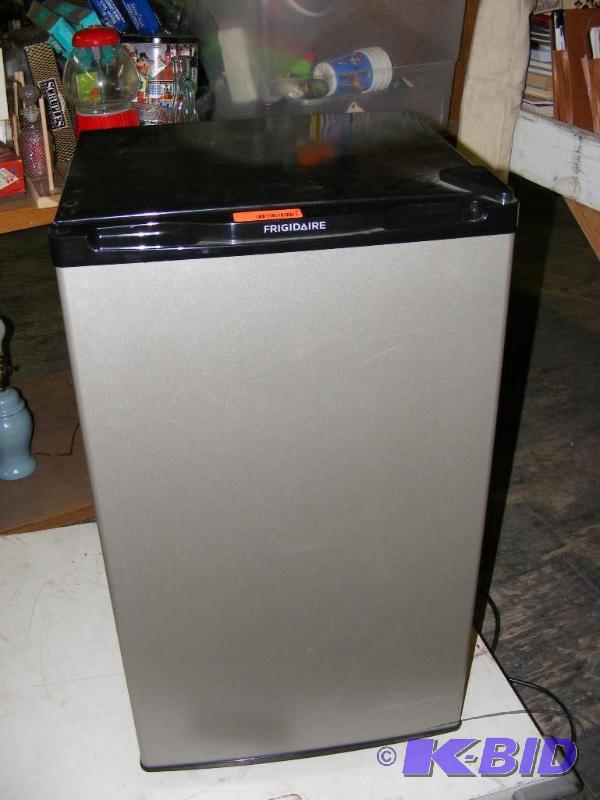 lot 8 image: Small Frigidaire, dorm room size...