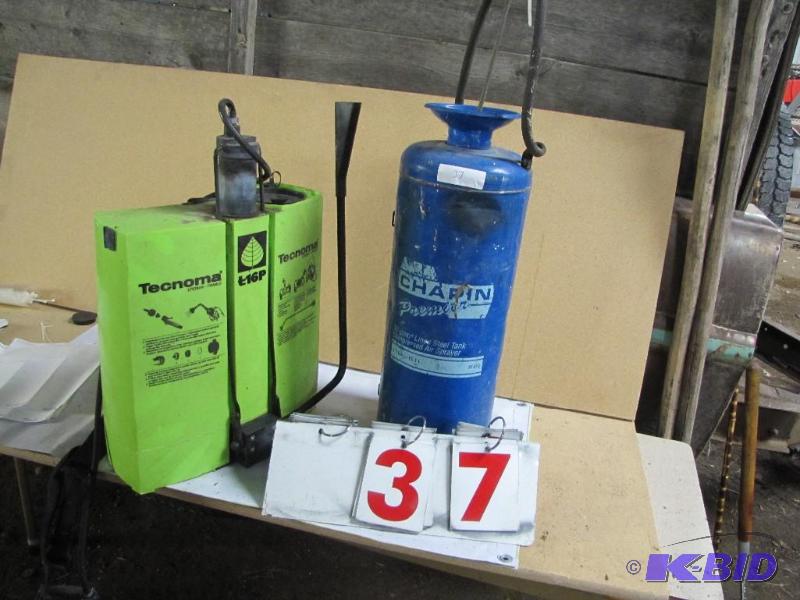 Lot of 2 sprayers. One backpack sty...