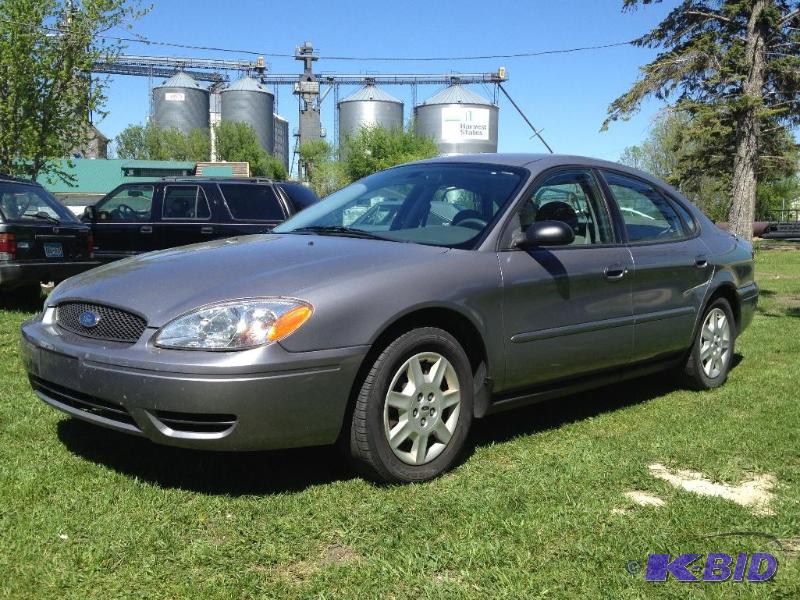 2007 Ford Taurus SE
