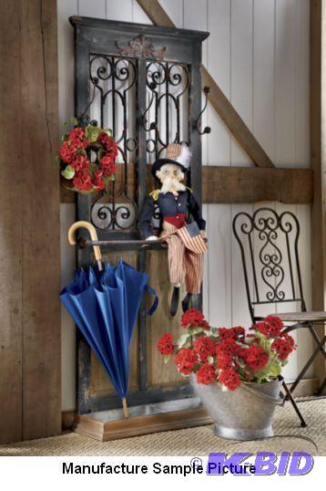 lot 93 image: Screen Door Hall Tree -&nbspPerfec...
