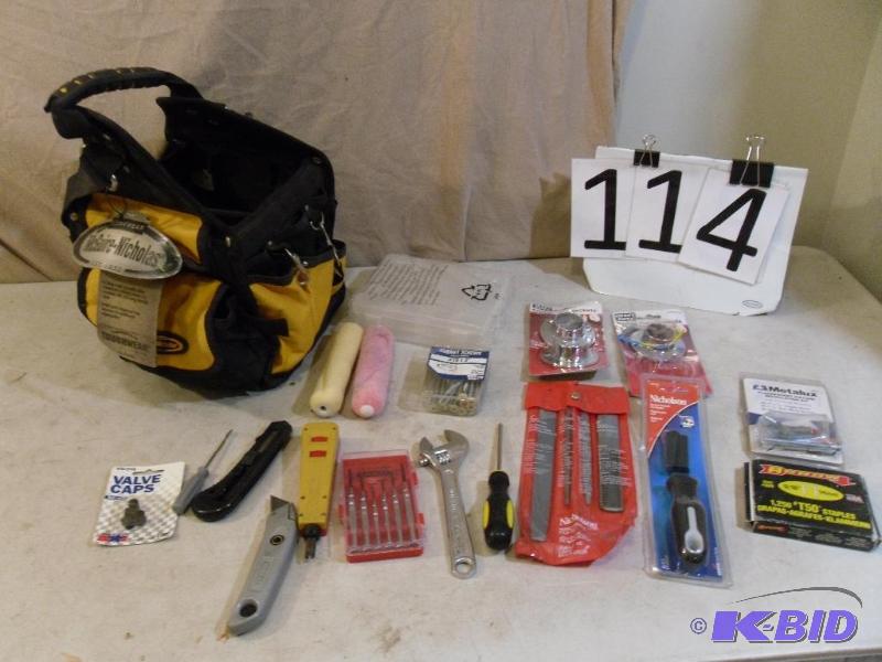 lot 114 image: Electricians Tote Bag, New Nicholso...